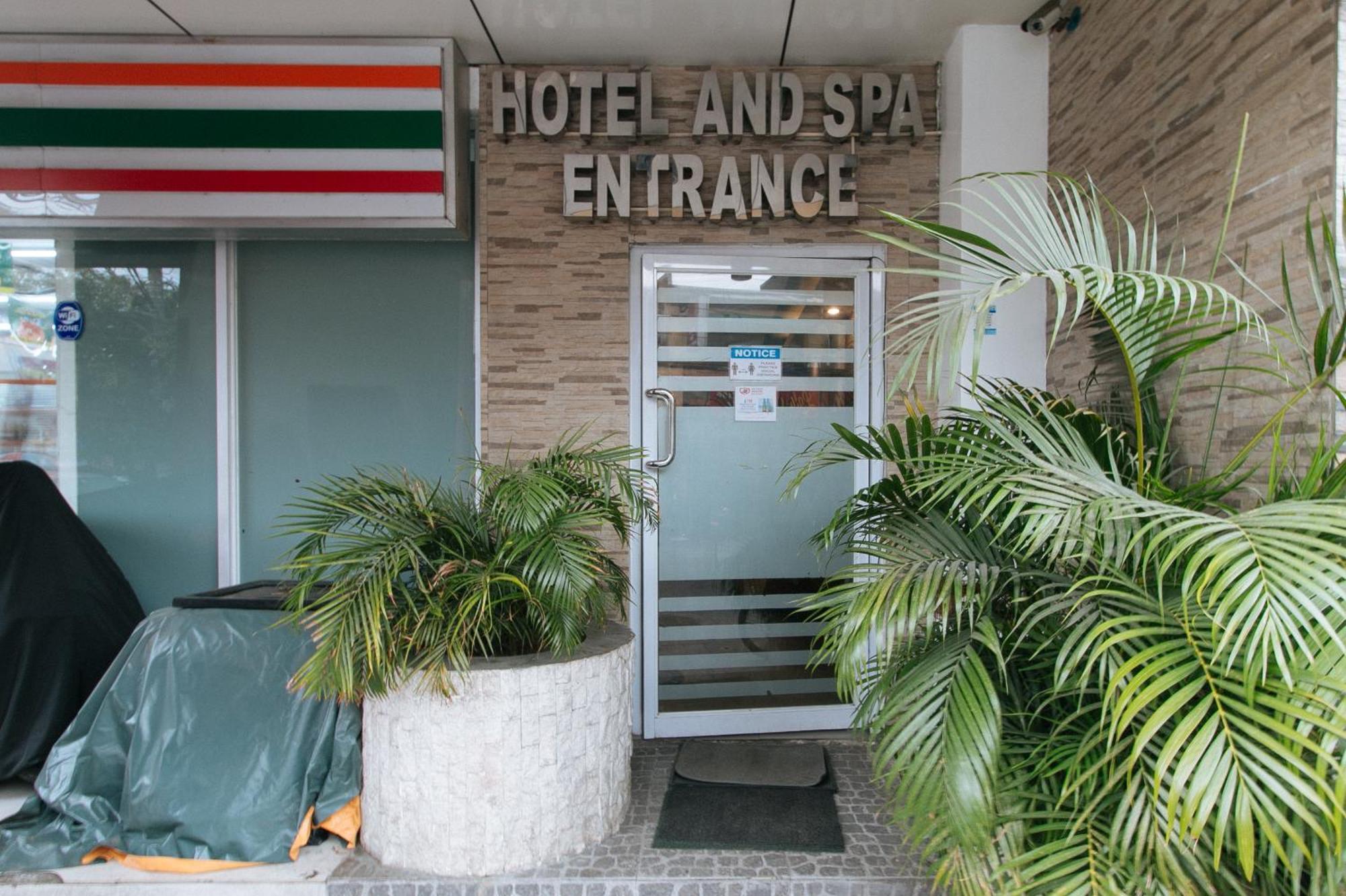 Reddoorz Near Bambang Station Hotell Manila Eksteriør bilde